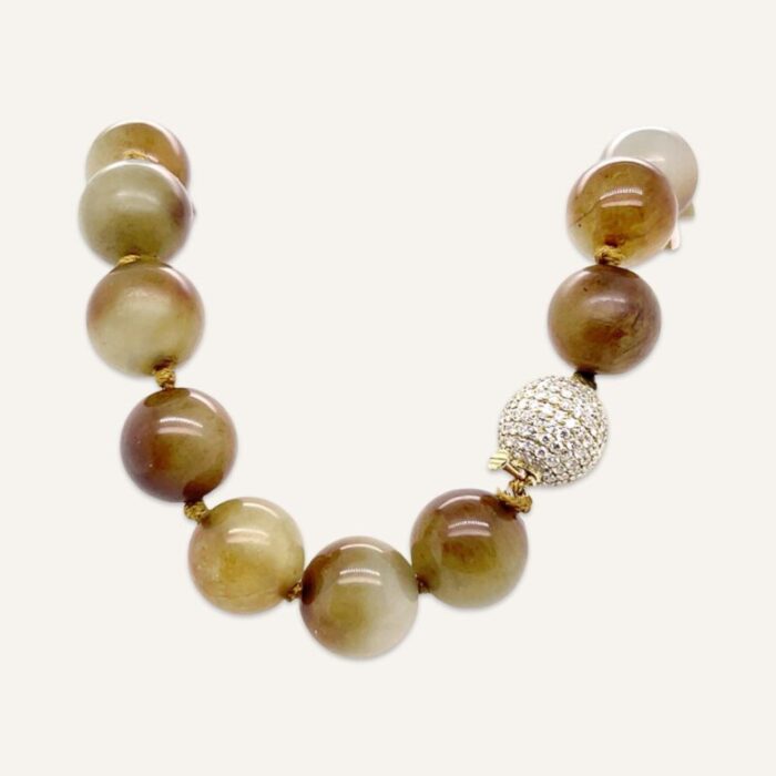 1980s brown sugar nephrite jade bead and diamond necklace 5965