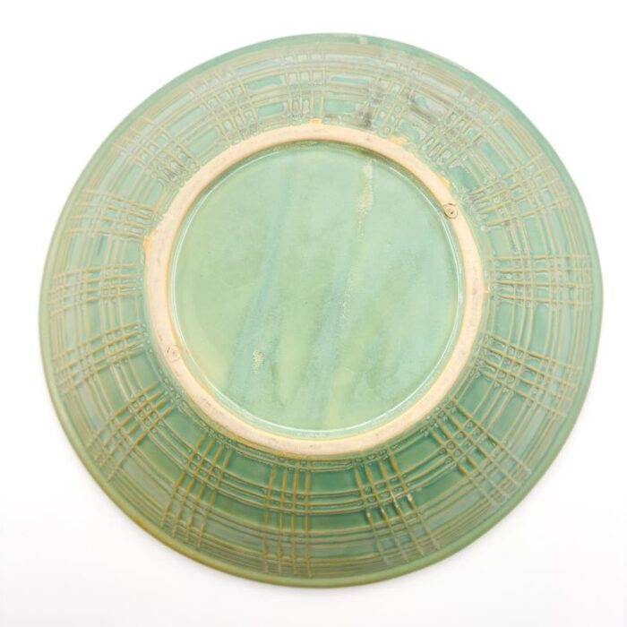 1990s celadon textured seafoam asian inspired shallow bowl 0440