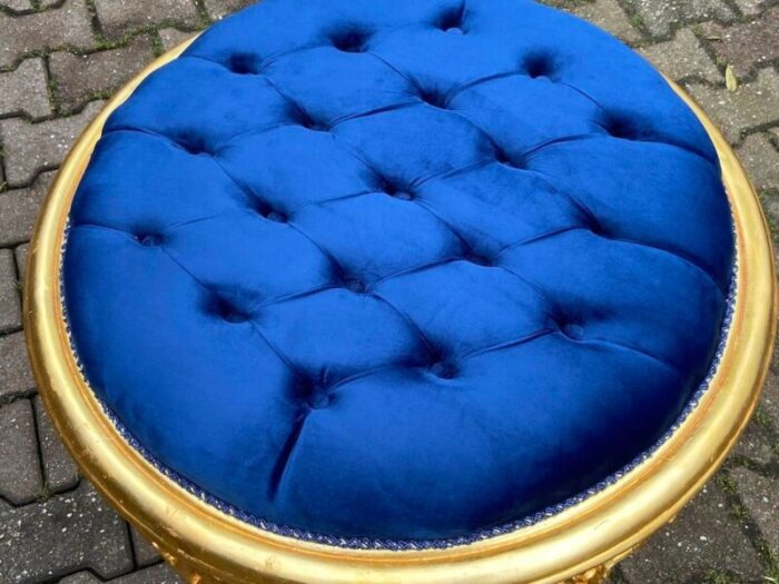 1990s italian baroque rococo gilded beech bed bench ottoman with royal blue tufted velvet 1610