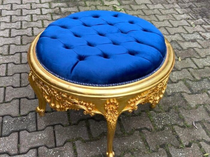 1990s italian baroque rococo gilded beech bed bench ottoman with royal blue tufted velvet 3285