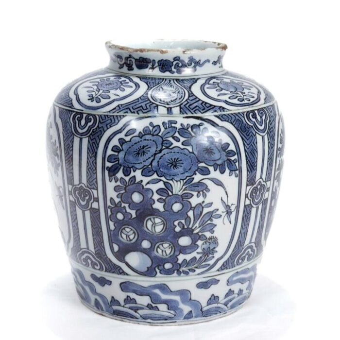 antique 18th century blue and white dutch delft chinoserie jar or vase 0602