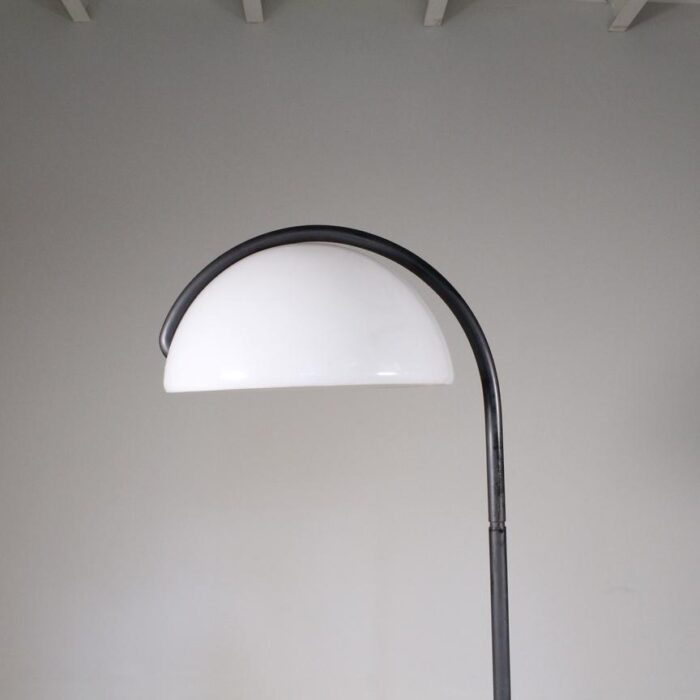 black and white floor lamp by elio martinelli for martinelli luce 2732 scaled