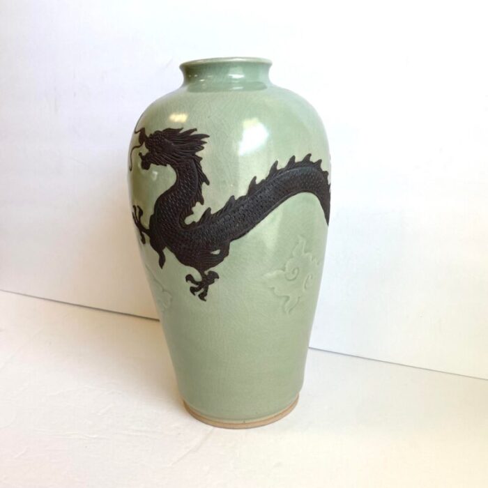 celadon dragon vase sea green crackle glaze large 125 tall 6111