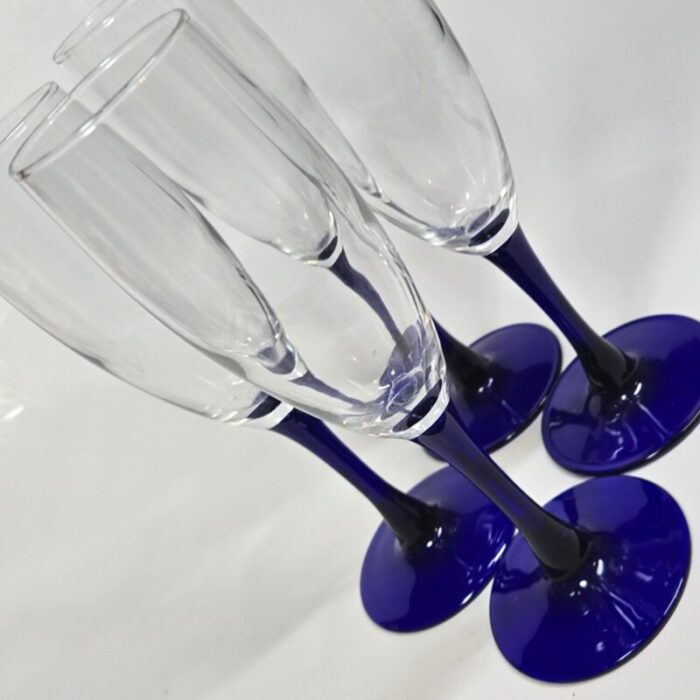 cobalt stemmed champagne flutes set of four 4316