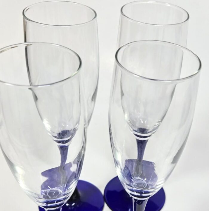 cobalt stemmed champagne flutes set of four 5786