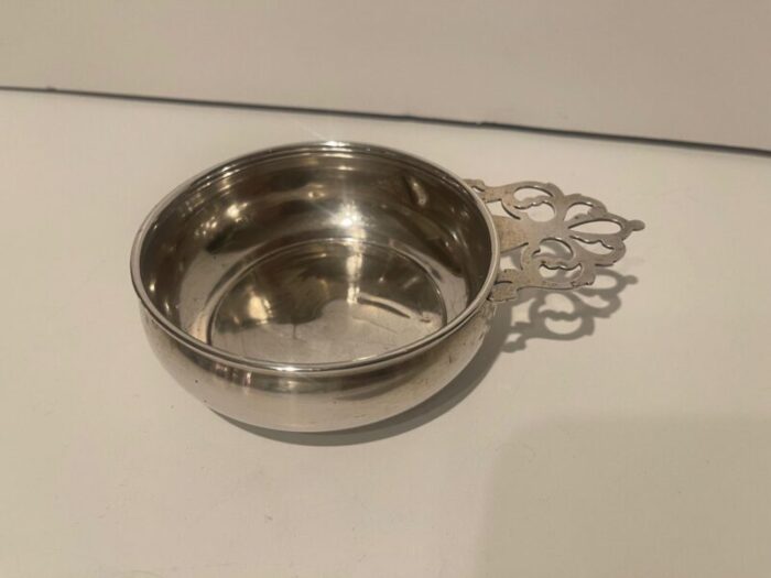 english georgian style sterling silver porringer bowl late 19th century 6382