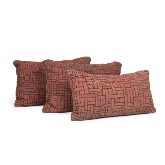 faded plum color embroidered lumbar cushion 2489