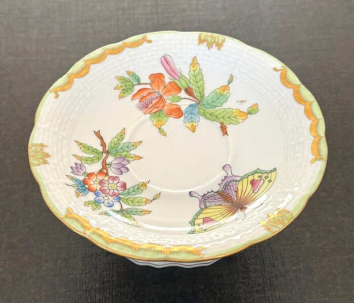 herend queen victoria pedestal dish on dolphin fish base 7690