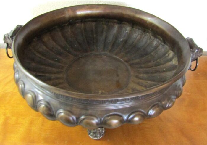 huge round lion jardiniere planter in embossed copper and bronze 19th century 9007