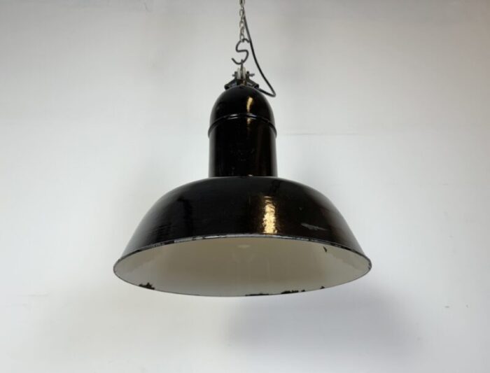 industrial black enamel factory lamp with cast iron top 1930s 0324