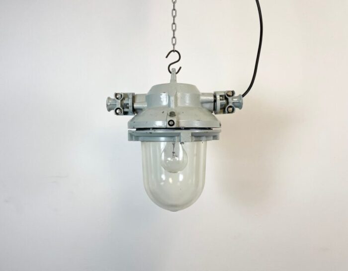 industrial grey cast aluminium explosion proof lamp from elektrosvit 1970s 8