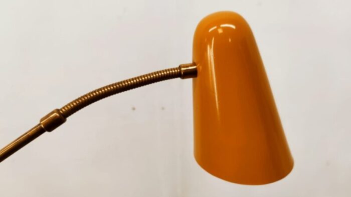 lamp with adjustable arm 22