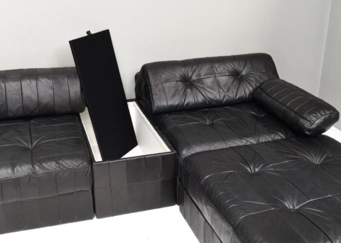 large ds 88 sectional sofa in black leather from de sede switzerland 1970s set of 30 0803