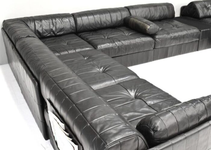 large ds 88 sectional sofa in black leather from de sede switzerland 1970s set of 30 5981