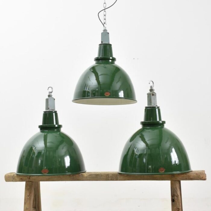 large industrial green pendant light from thorlux 2