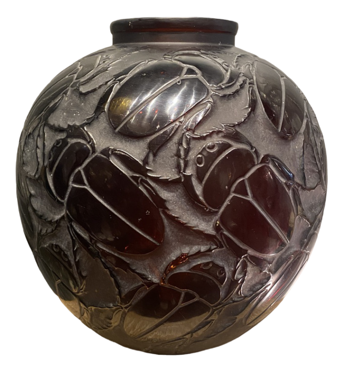 large scarabs vase by r lalique 1923 7958