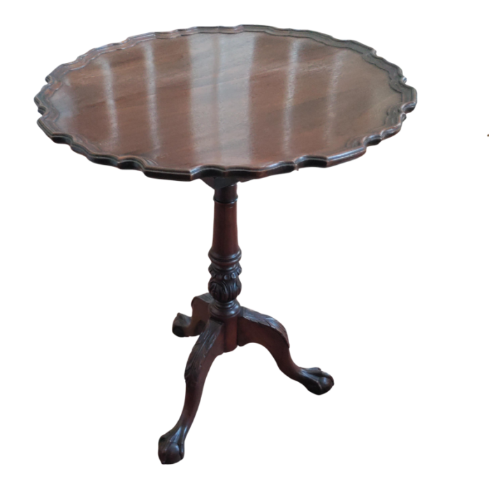 late 20th century mahogany pie crust tilt top table 8605