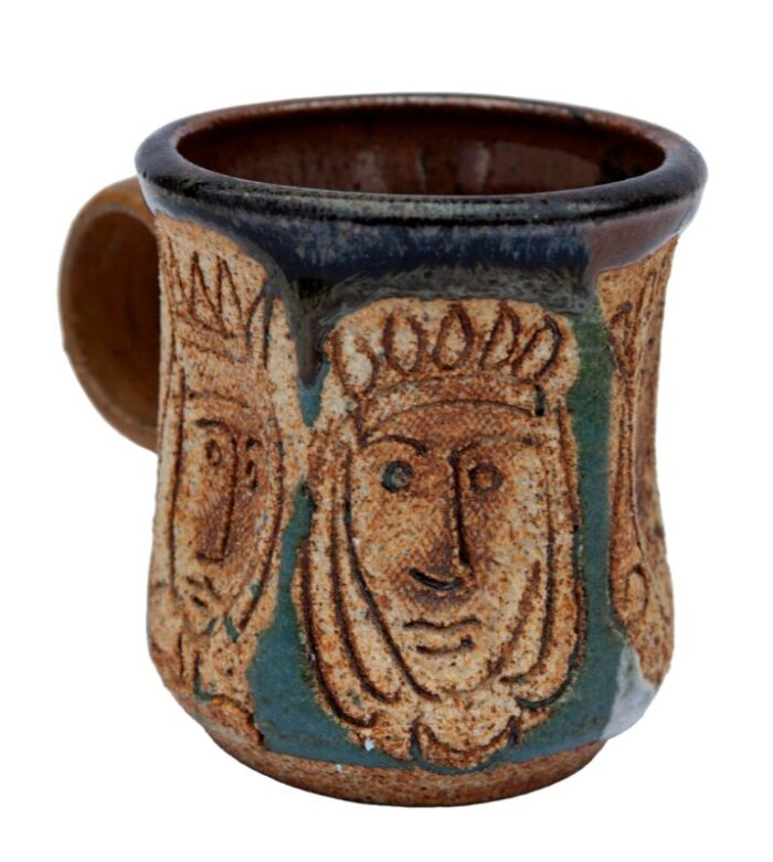 late 20th century pottery espresso cup with king and queen 1173