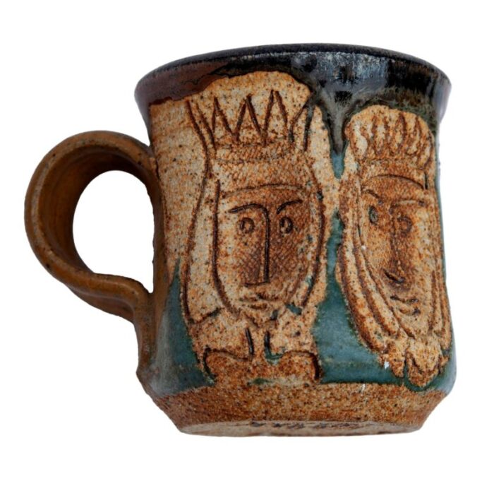 late 20th century pottery espresso cup with king and queen 8148