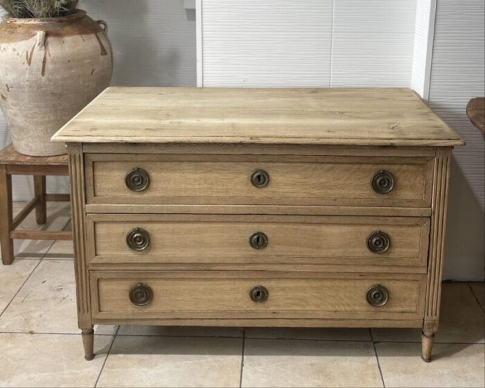 louis xvi french chest of drawers 3591