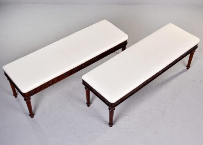 mid 19th century english upholstered mahogany window seat with reeded detail 7794