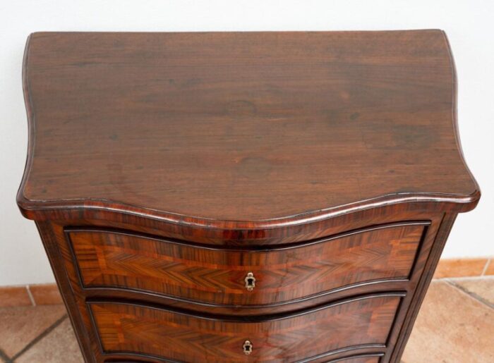 neapolitan louis xiv chest of drawers in walnut burl with geometric pattern inlays 18th century 4486