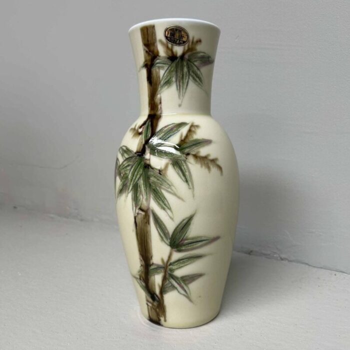 porcelain ikebana flower vase 1960s 5512