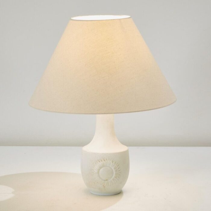 porcelain table lamp from kaiser 2