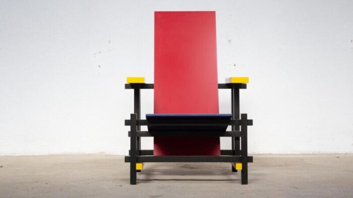 red and blue chair by gerrit rietveld for cassina 1890s 0952