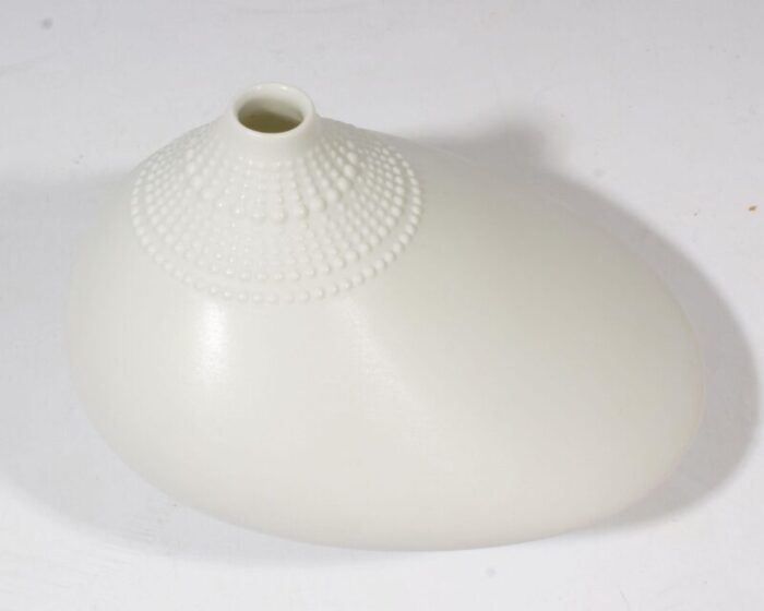 rosenthal studio linie pollo porcelain vase by tapio wirkkala 7650