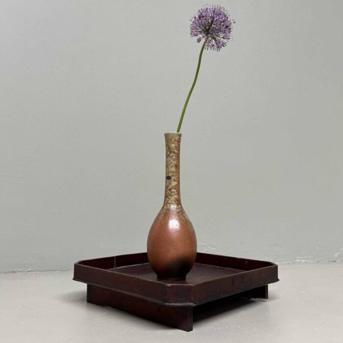 shigaraki flower vase 1960s 4308