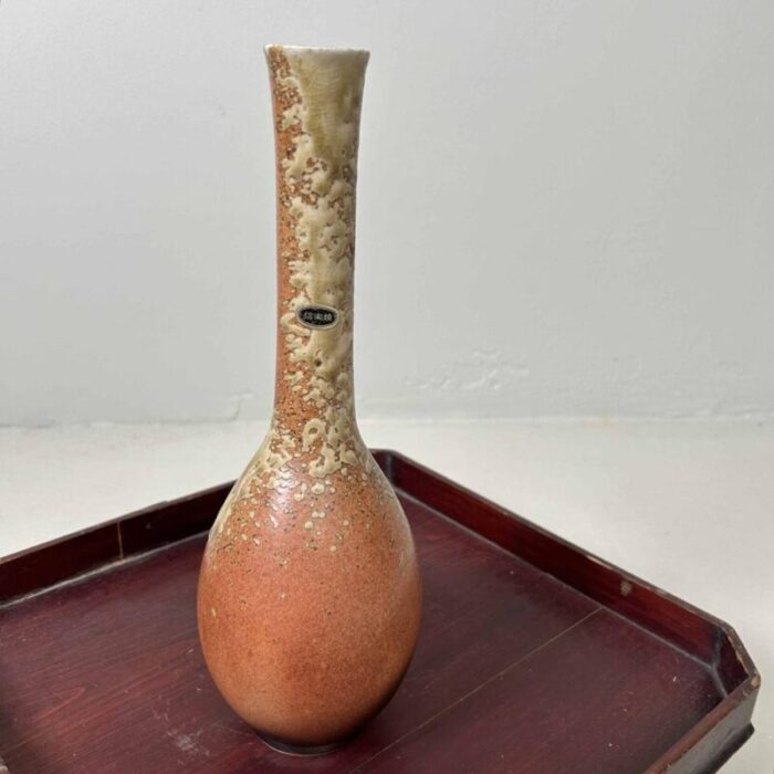 shigaraki flower vase 1960s 6719