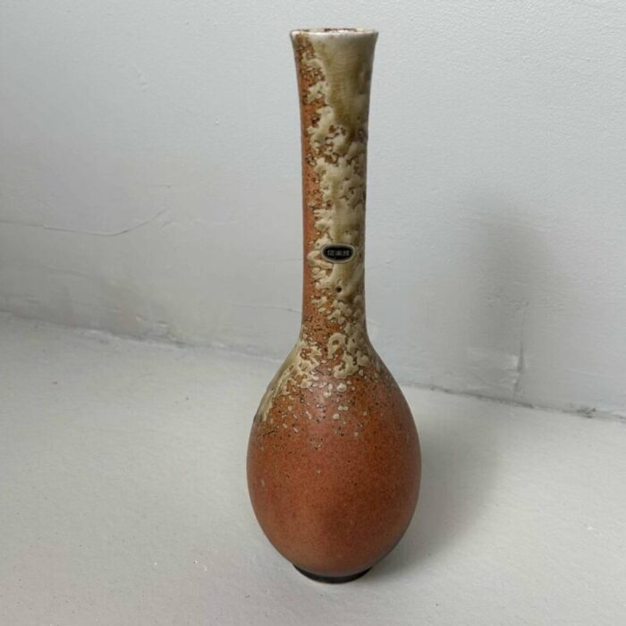 shigaraki flower vase 1960s 7841