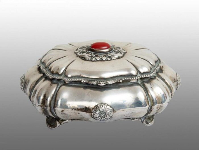 silver jewelry box early 20th century 8401