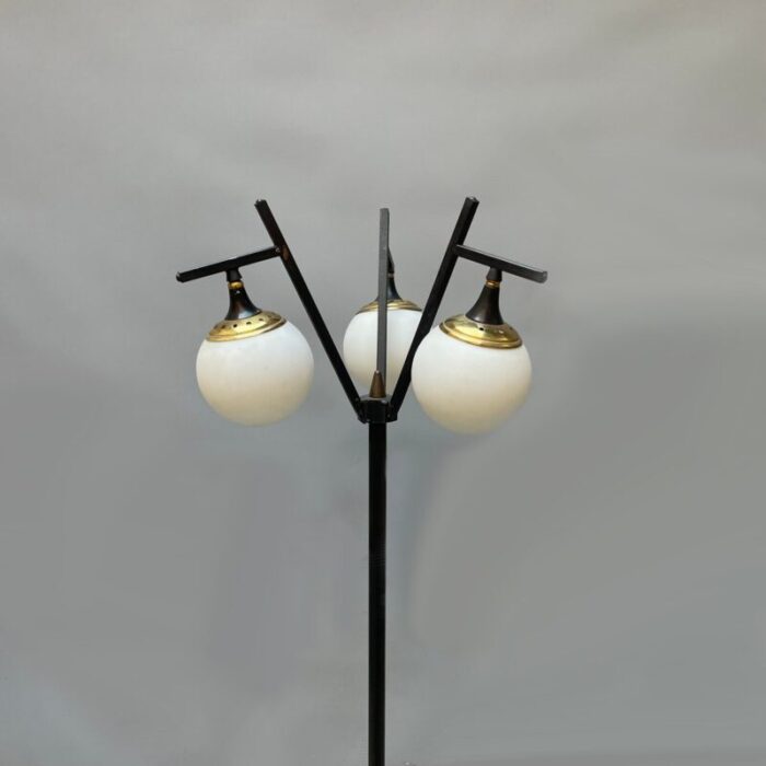 three spheres floor lamp 2