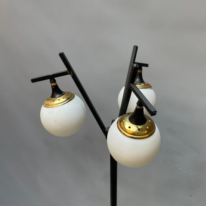 three spheres floor lamp 4