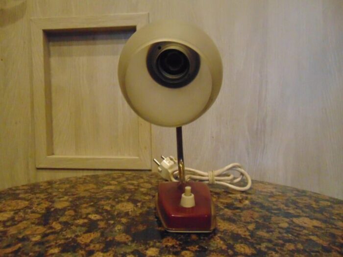 vintage desk lamp 2