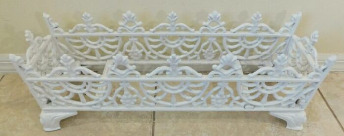 vintage ornate indooroutdoor patio white aluminum footed window box planter 4077