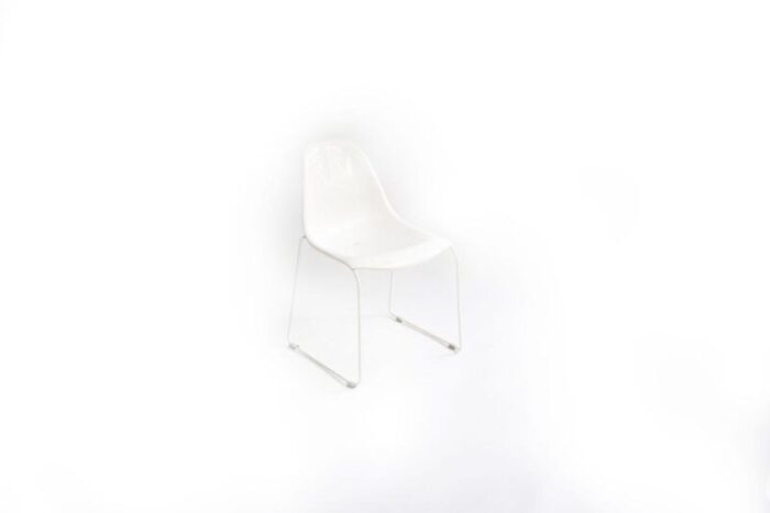 vintage white side chair in fiberglas 2993