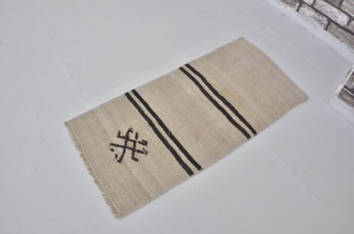 white anatolian hemp rug 1960 0647